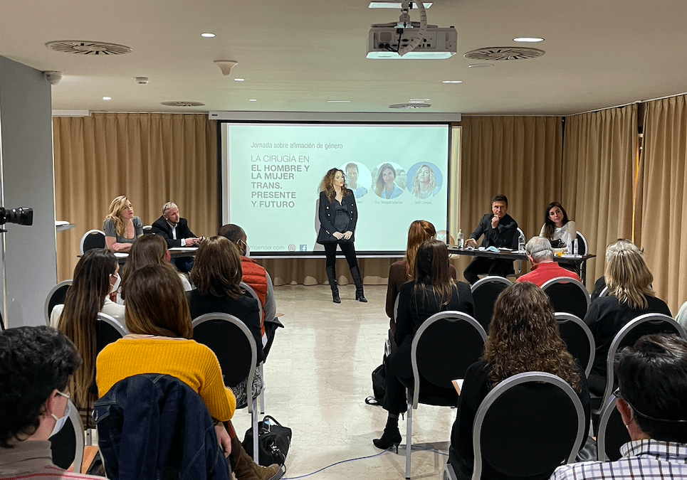 Techniques and testimonies in the Conference on Gender Affirmation